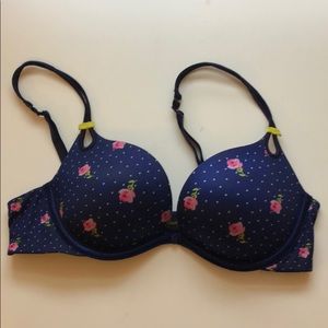 Victoria’s Secret Push Up Bra